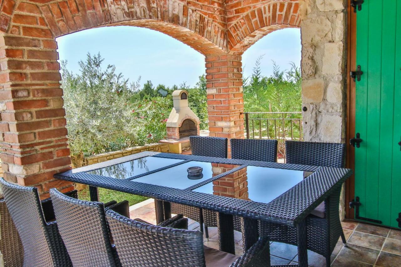 Villa Istriana Jakob With Pool Tar-Vabriga المظهر الخارجي الصورة